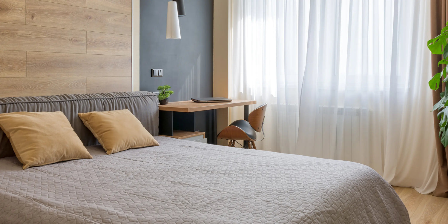 Guia de comprimento de cortinas: as cortinas devem tocar o chão? Descubra o ideal para cada ambiente