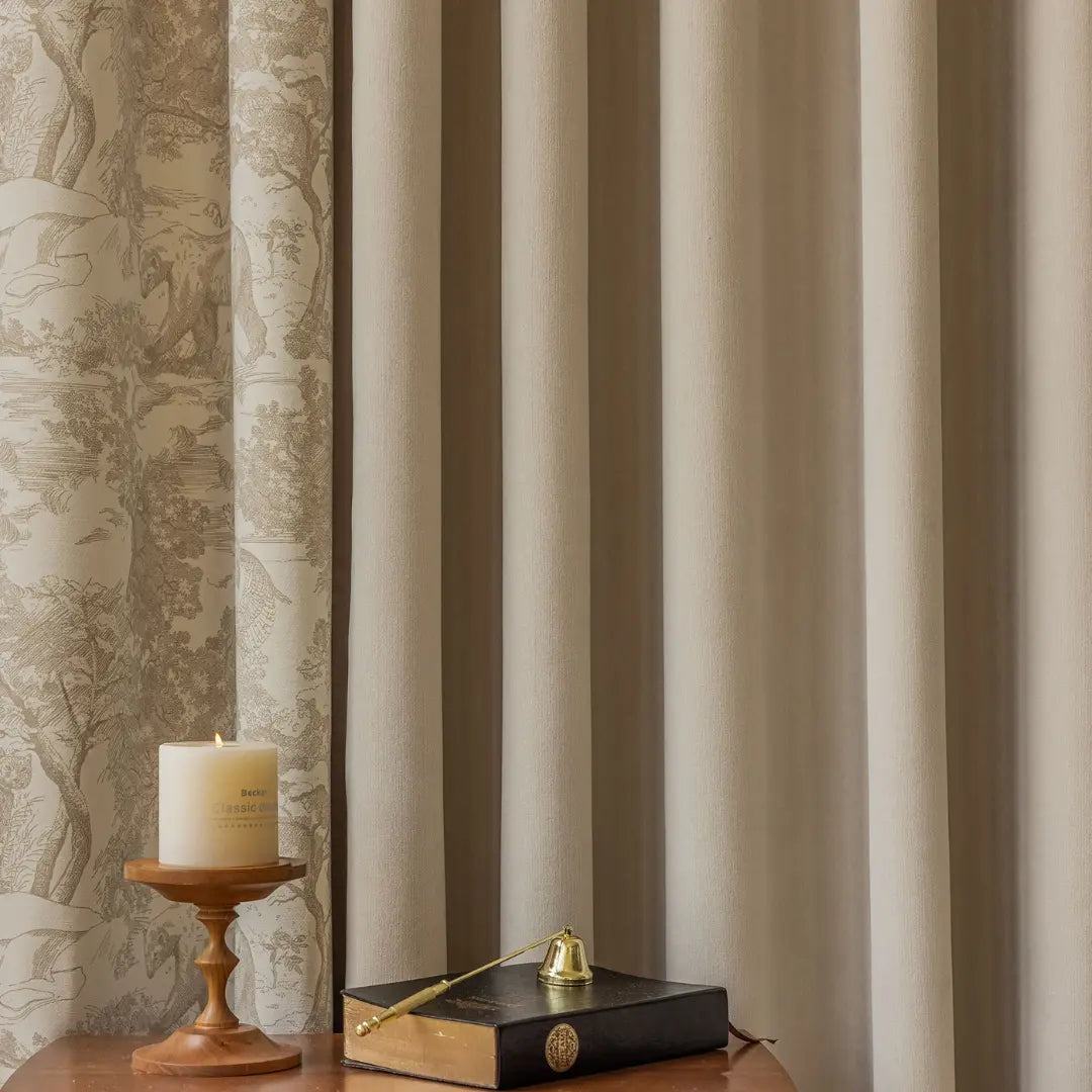 Cortina-Blackout-Chenille-Bege-Estampada-Bicolor-3m-x-2,50m-Sala-&-Quarto-Sylvana-Dona-Cortina-3