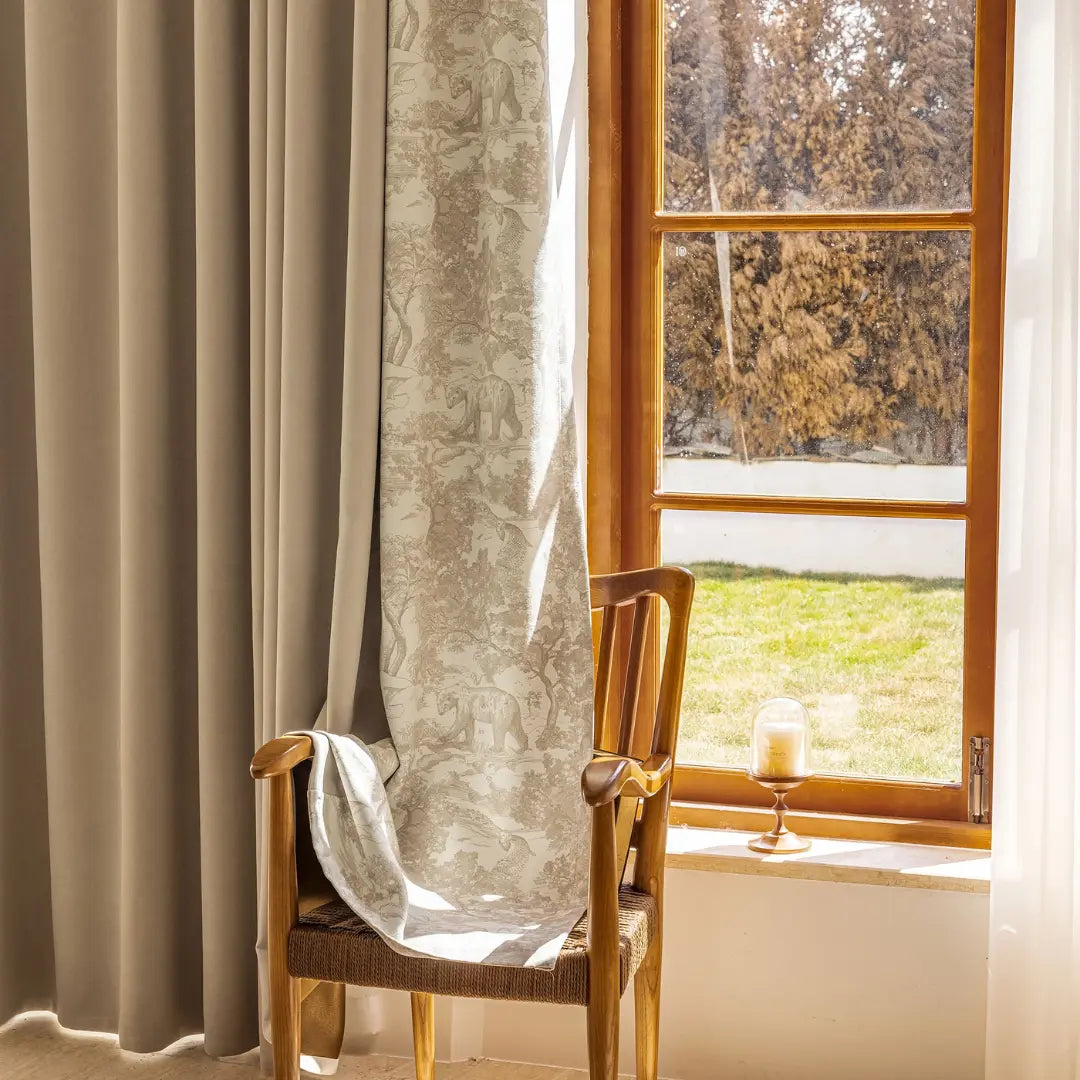 Cortina-Blackout-Chenille-Bege-Estampada-Bicolor-4m-x-2,50m-Sala-&-Quarto-Sylvana-Dona-Cortina-2