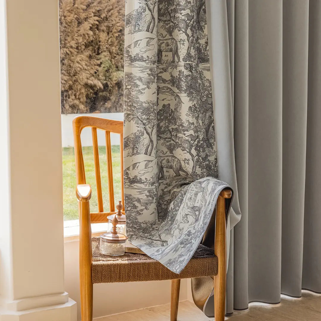 Cortina-Blackout-Chenille-Cinza-Estampada-Bicolor-3m-x-2,50m-Sala-&-Quarto-Sylvana-Dona-Cortina-2