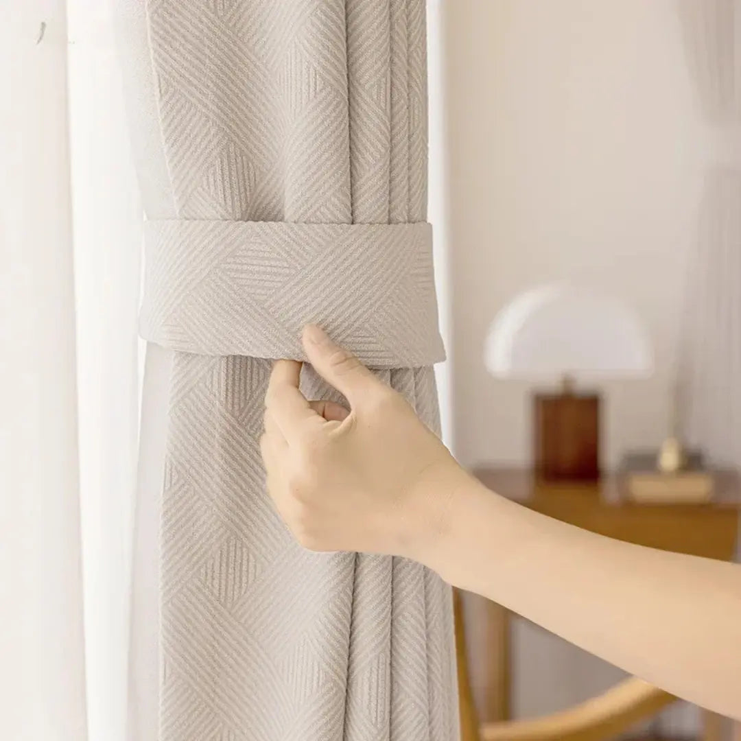 Cortina-Blackout-Chenille-Premium-Bege-para-trilho-2m-x-2,50m-Sala-&-Jantar-Valmère-Dona-Cortina-6