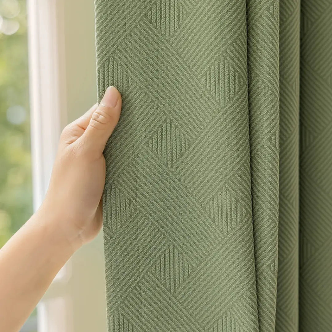 Cortina-Blackout-Chenille-Premium-Verde-Musgo-para-trilho-3m-x-2,50m-Sala-&-Jantar-Valmère-Dona-Cortina-7