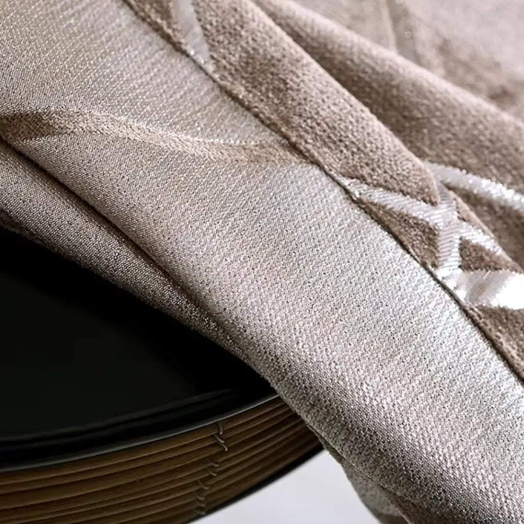 Cortina-Blackout-Jacquard-Chenille-Moderno-6m-x-2,50m-Sala-&-Quarto-Celestia-Coffee-Dona-Cortina-8