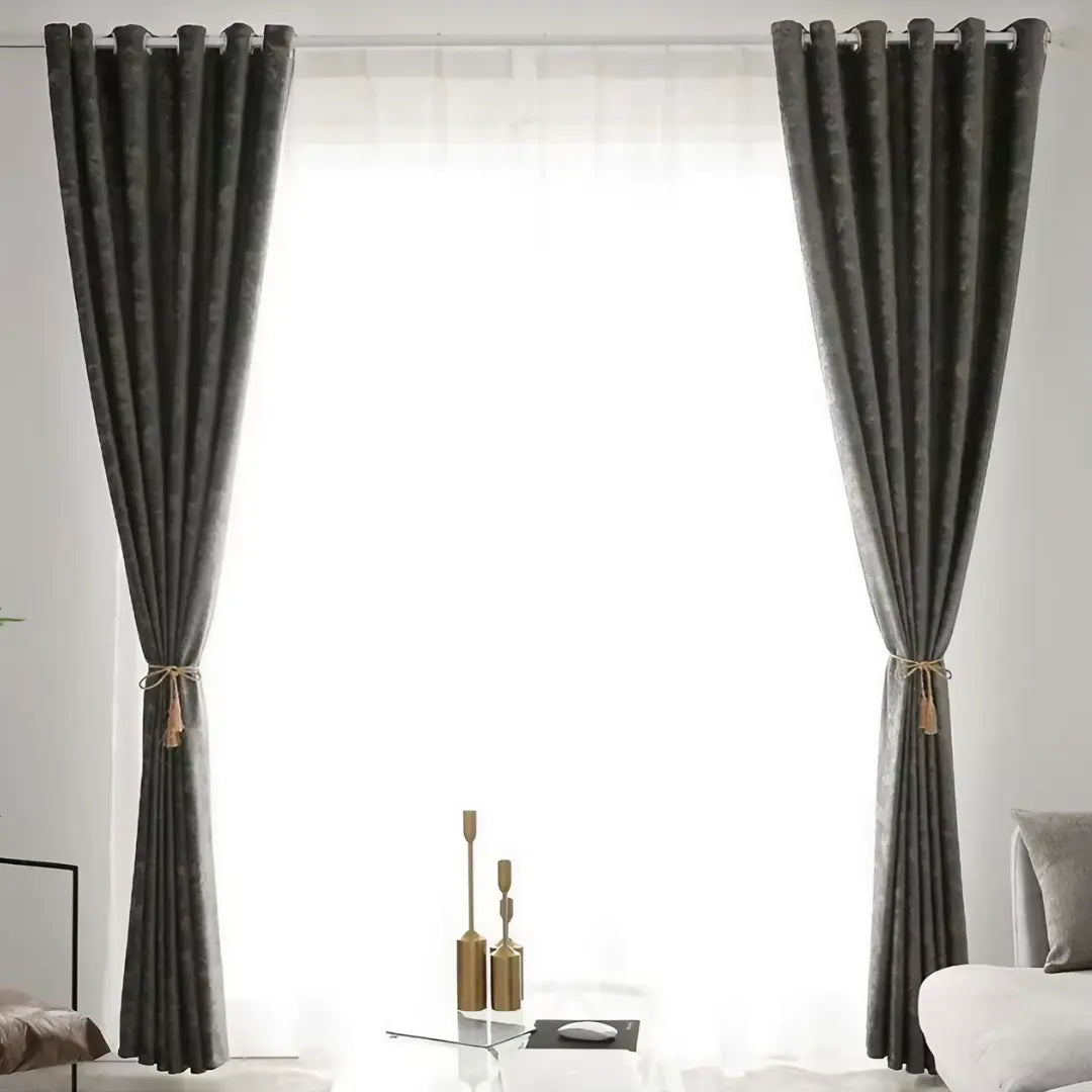 Cortina-Blackout-Preta-Veludo-com-Bronze-Texturizado-4m-x-2,60m-Sala-&-Quarto-Noctua-Dona-Cortina-6