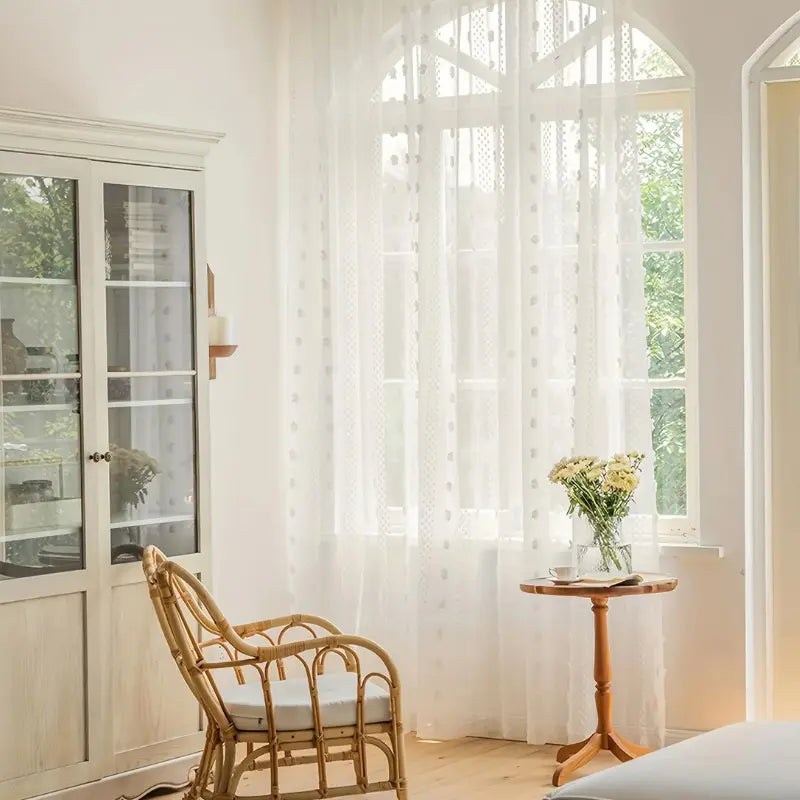 Cortina-Voil-Branca-de-Renda-com-Pompom-Francês-2m-Sala-ou-Quarto-Dona-Cortina-4