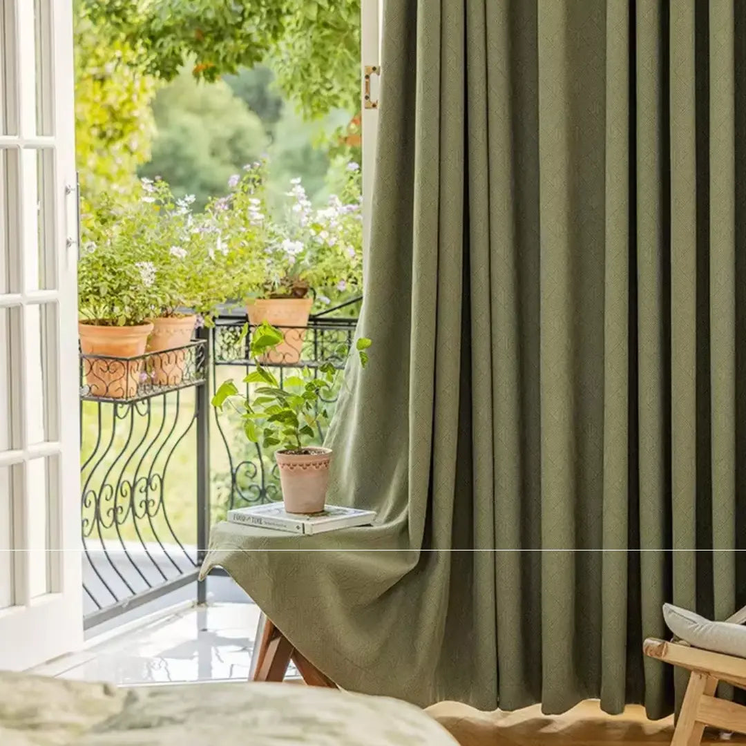 Cortina-Blackout-Chenille-Premium-Verde-2m-x-2,50m-Sala-&-Jantar-Valmère-Dona-Cortina-2