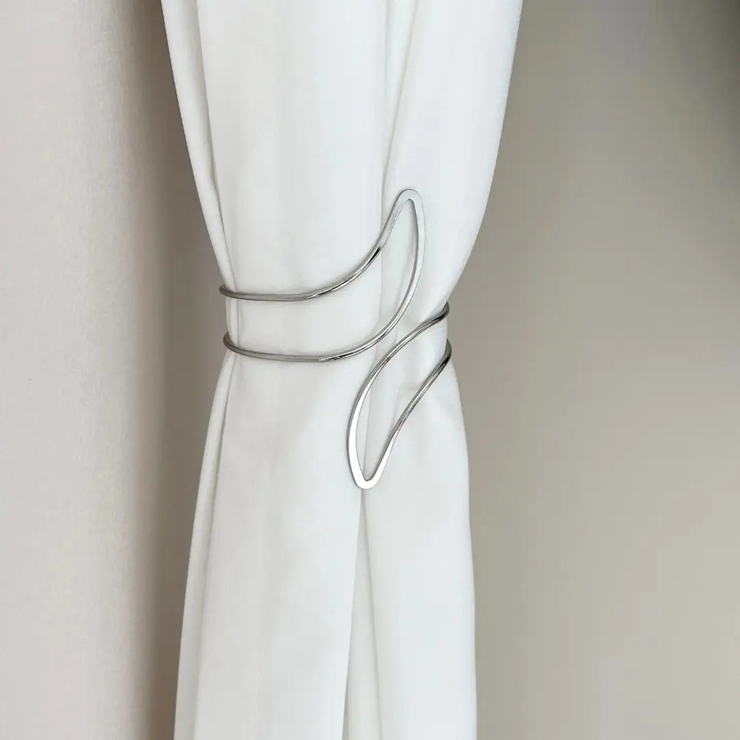 Prendedor-de-Cortina-Geométrico-de-Luxo-Lunaris-Dona-Cortina-7