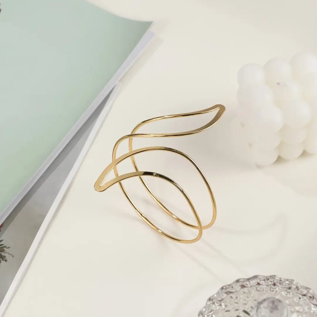 Prendedor-de-Cortina-Geométrico-de-Luxo-Lunaris-Dona-Cortina-9